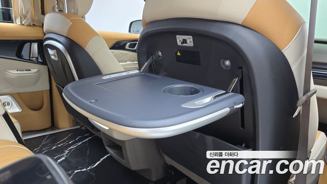 Kia Canival 2024 — photo 34