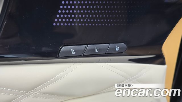 Kia Canival 2024 — photo 36