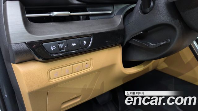 Kia Canival 2023 — photo 28