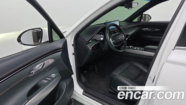 Genesis GV70 2022 — photo 13