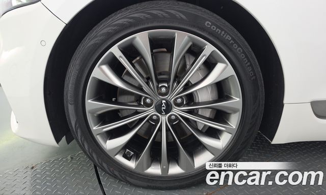 Kia K9 2023 — photo 5
