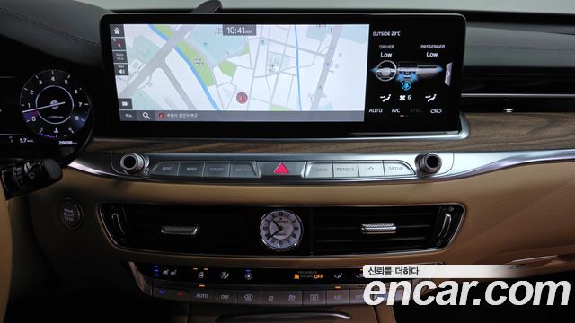 Kia K9 2023 — photo 18