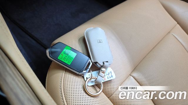 Kia K9 2023 — photo 21
