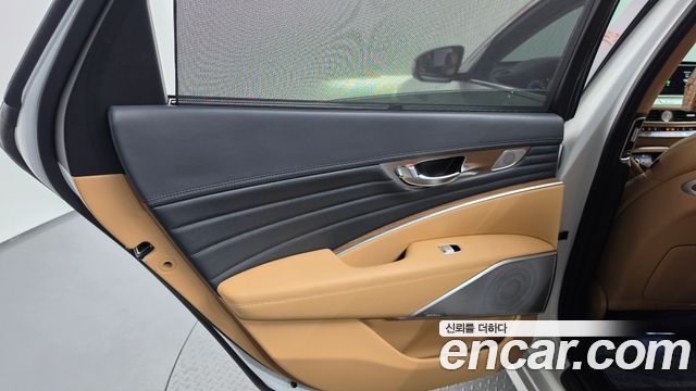 Kia K9 2023 — photo 15