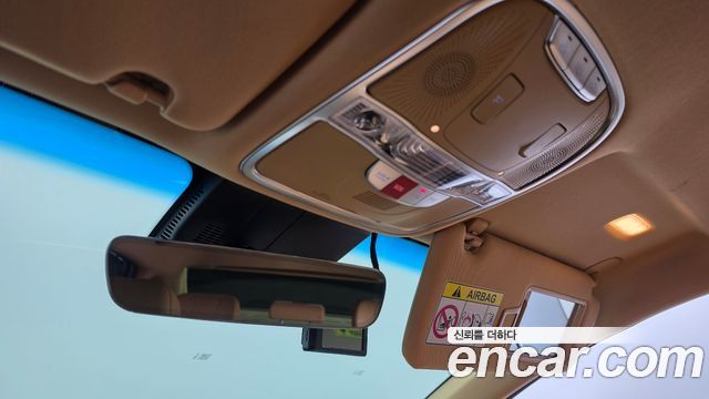 Kia K9 2023 — photo 27