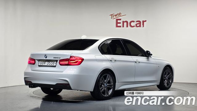 BMW 3-Series 2017 — photo 2