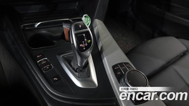 BMW 3-Series 2017 — photo 9