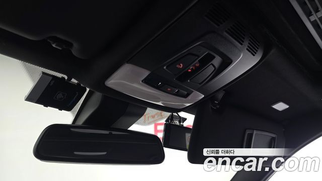 BMW 3-Series 2017 — photo 19