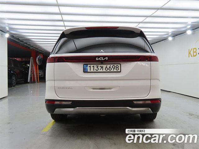 Kia Canival 2022 — photo 3