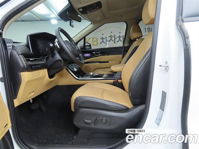 Kia Canival 2022 — photo 5