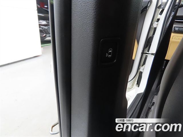 Kia Canival 2022 — photo 12