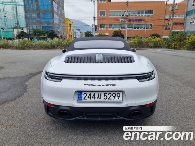 Porsche 911 2024 — photo 4