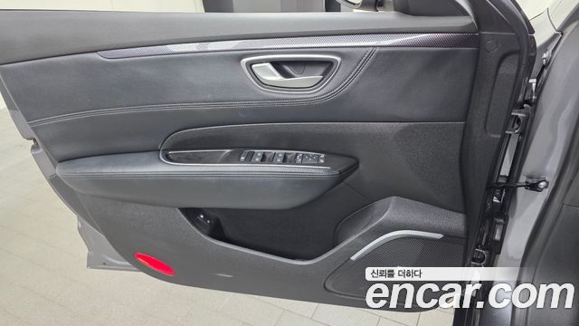 Renault Korea SM6 2016 — photo 14