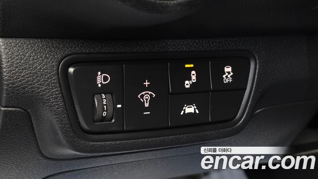 Kia K3 2019 — photo 17