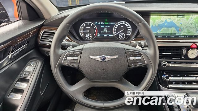 Genesis EQ900 2016 — photo 13