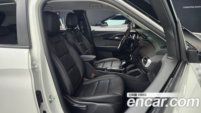 Chevrolet Korea Trailblazer 2023 — photo 13