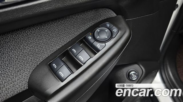 Chevrolet Korea Trailblazer 2023 — photo 26