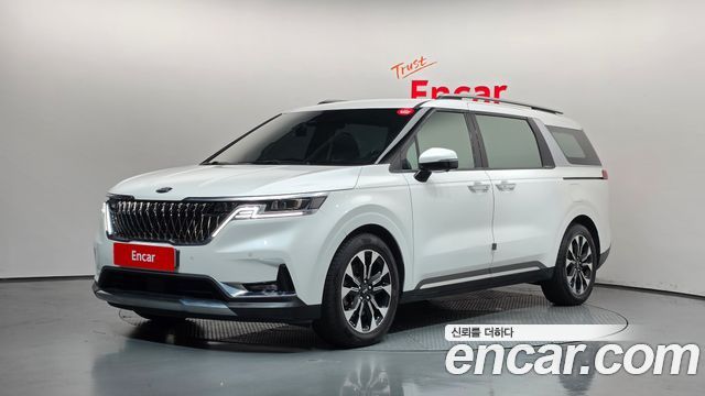Kia Canival 2021 — photo 1