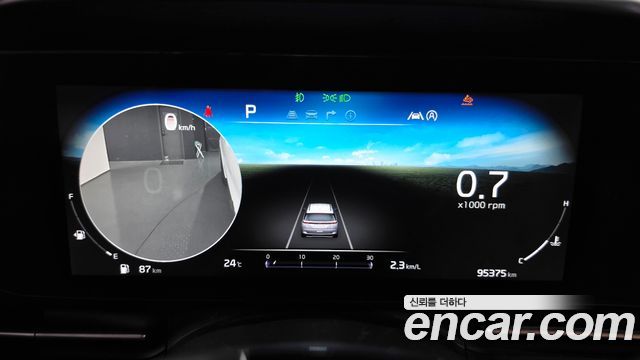 Kia Canival 2021 — photo 11