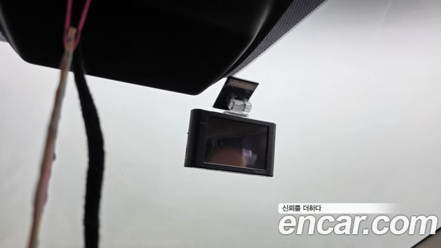 Kia Canival 2021 — photo 26