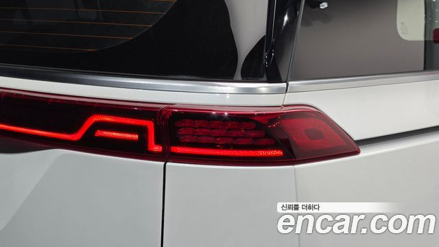 Kia Canival 2021 — photo 9