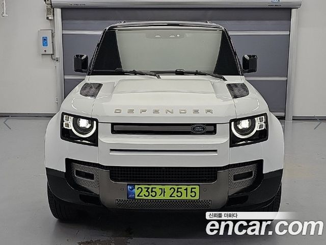 Land Rover Defender 2025 — photo 2