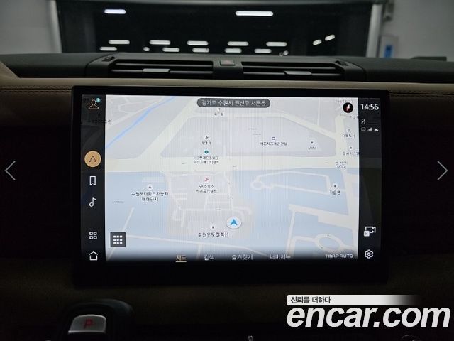 Land Rover Defender 2025 — photo 15