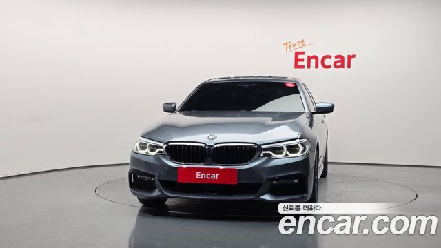 BMW 5-Series 2018 — photo 3