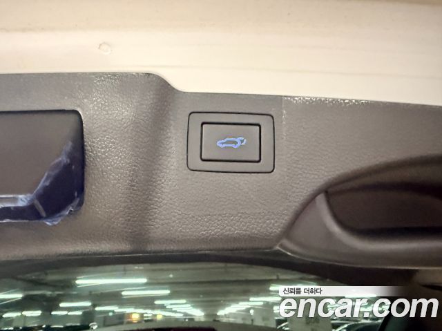 Hyundai Santafe 2018 — photo 15