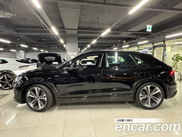 Audi Q8 2026 — photo 2