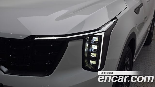 Kia Sorento 2024 — photo 8