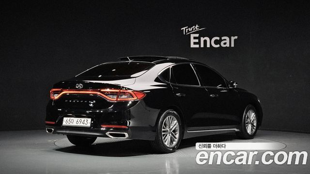 Hyundai Grandeur 2018 — photo 2