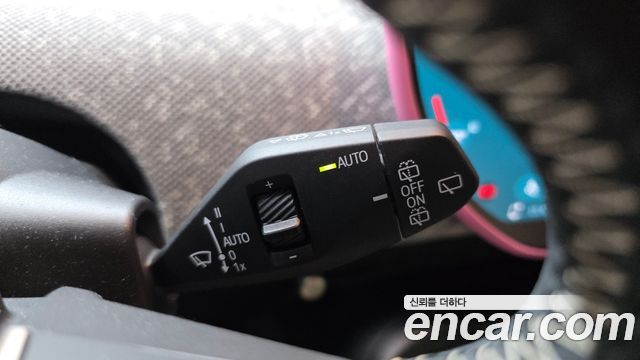 Mini Cooper 2024 — photo 26