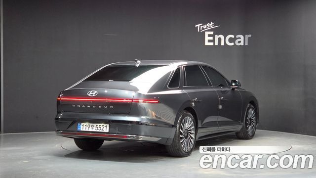 Hyundai Grandeur 2026 — photo 2