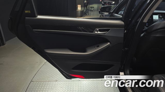 Genesis G80 2020 — photo 15