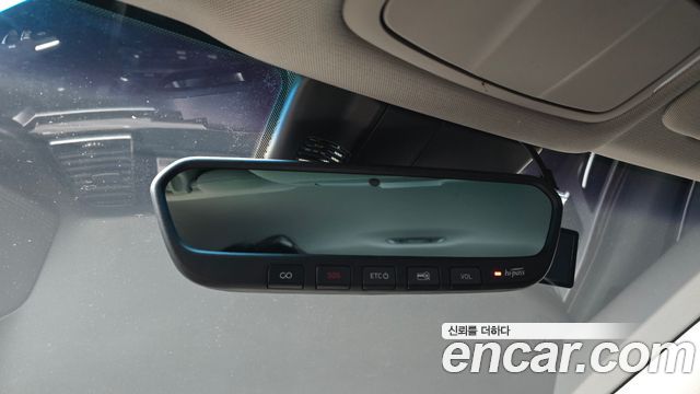 Genesis G80 2020 — photo 31