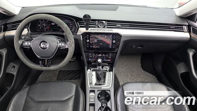 Volkswagen Arteon 2019 — photo 10