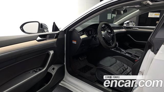 Volkswagen Arteon 2019 — photo 13