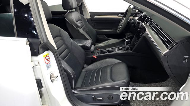 Volkswagen Arteon 2019 — photo 17