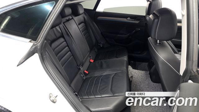 Volkswagen Arteon 2019 — photo 18