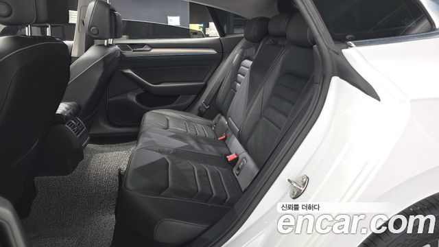 Volkswagen Arteon 2019 — photo 16