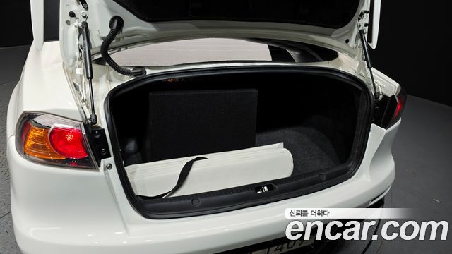Mitsubishi Lancer Evolution 2012 — photo 19