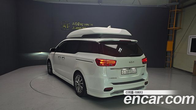 Kia Canival 2020 — photo 3