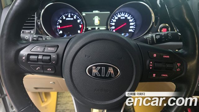Kia Canival 2020 — photo 7