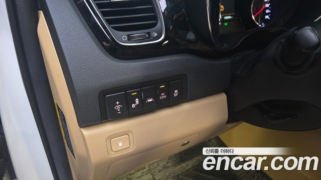Kia Canival 2020 — photo 14