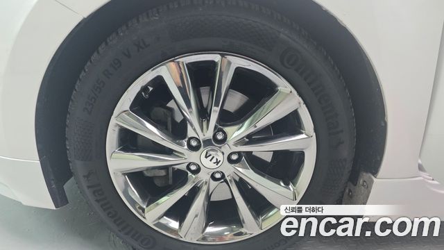 Kia Canival 2020 — photo 20