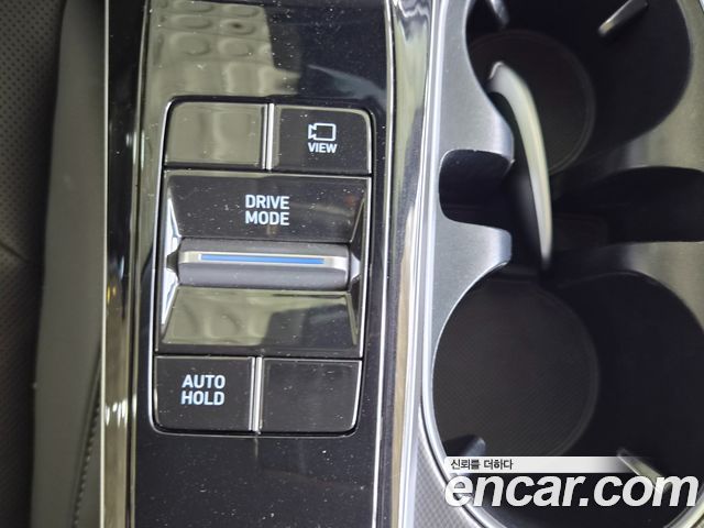 Hyundai Sonata 2023 — photo 19
