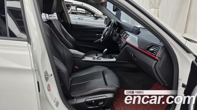 BMW 3-Series 2015 — photo 11