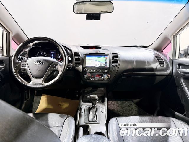 Kia K3 2013 — photo 4