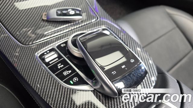 Mercedes-Benz E-Class 2019 — photo 21